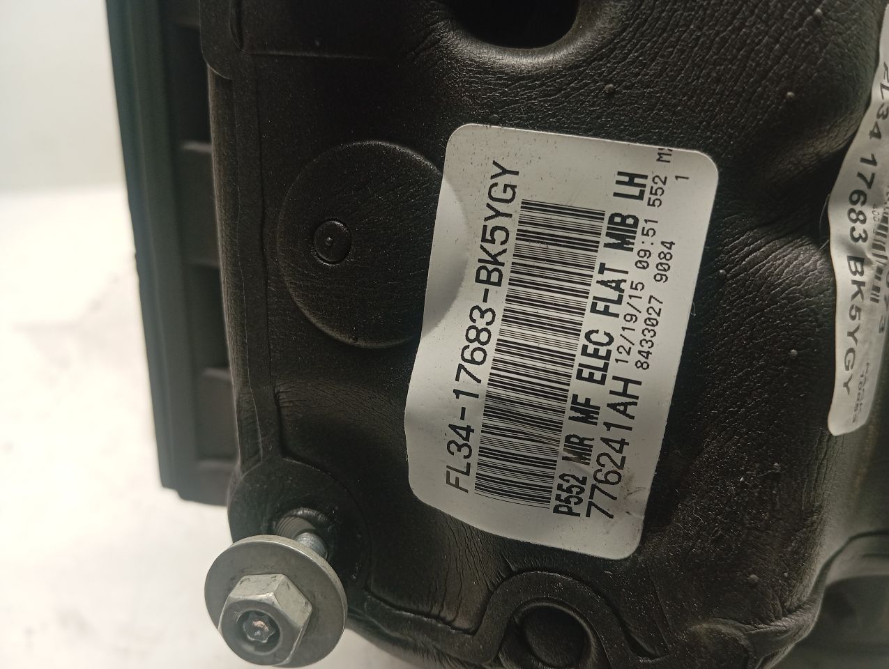Part image 3