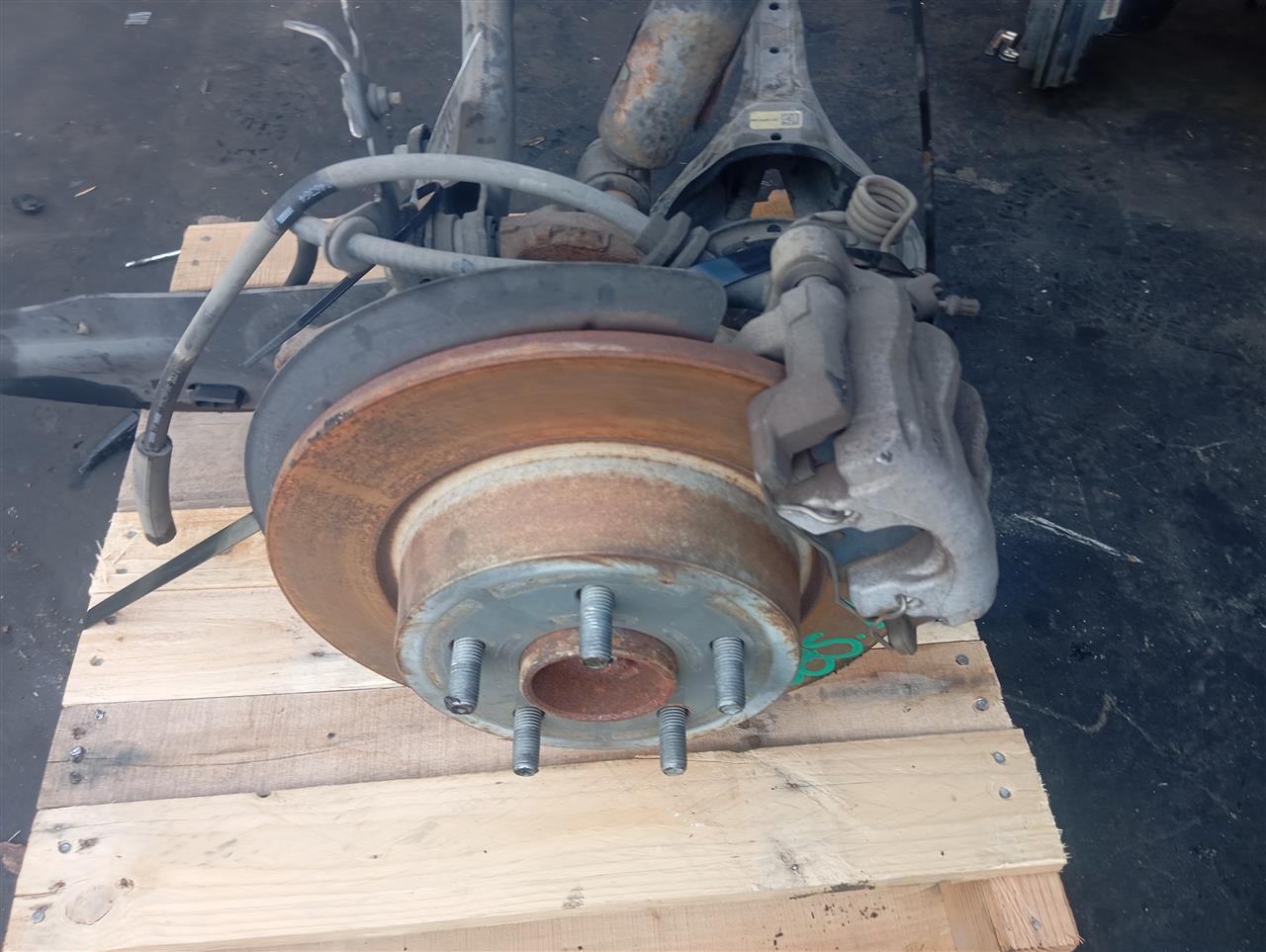 Part image 3