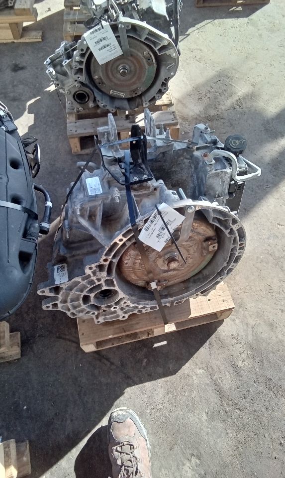 Part image 6