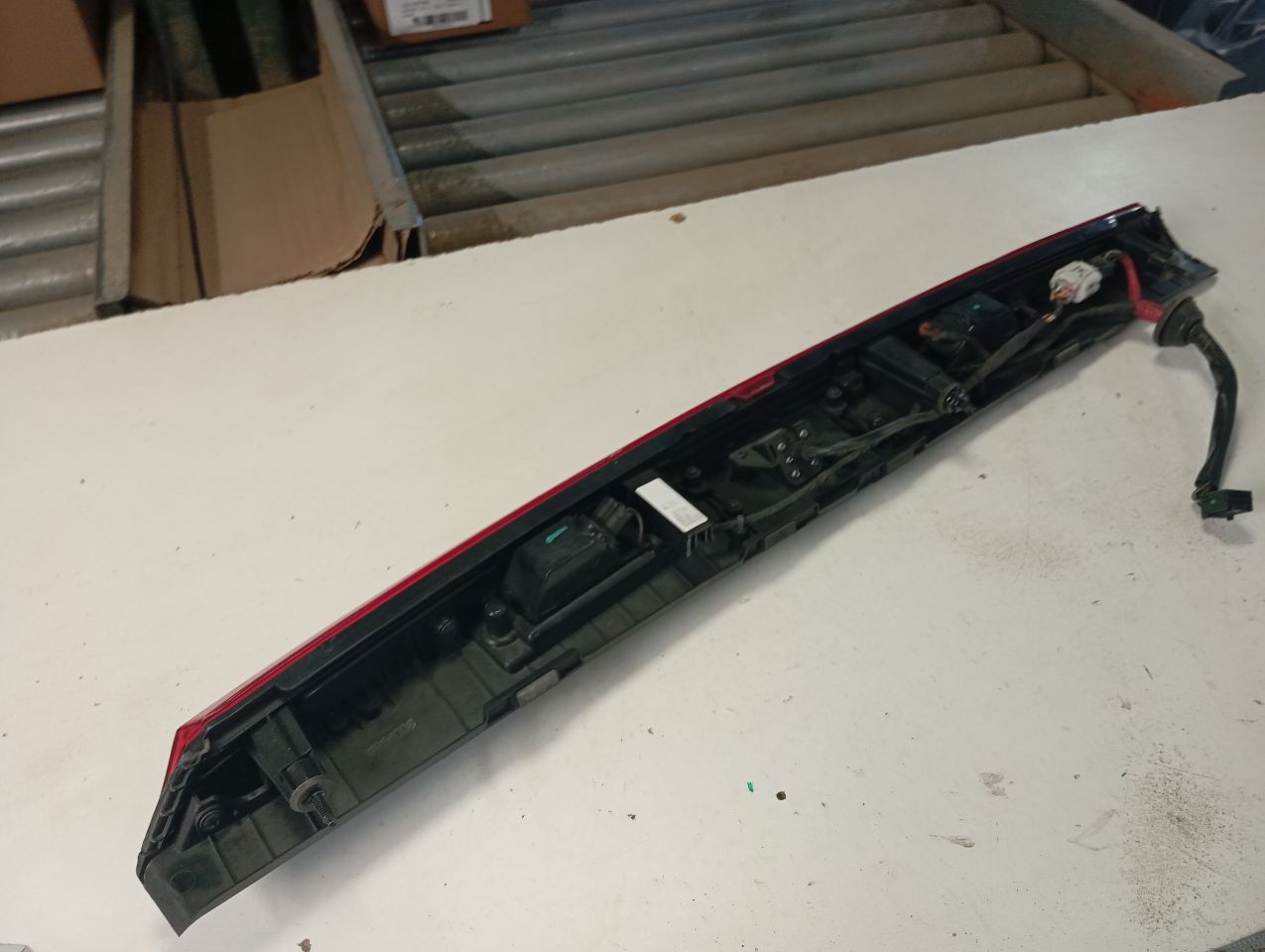 Part image 3