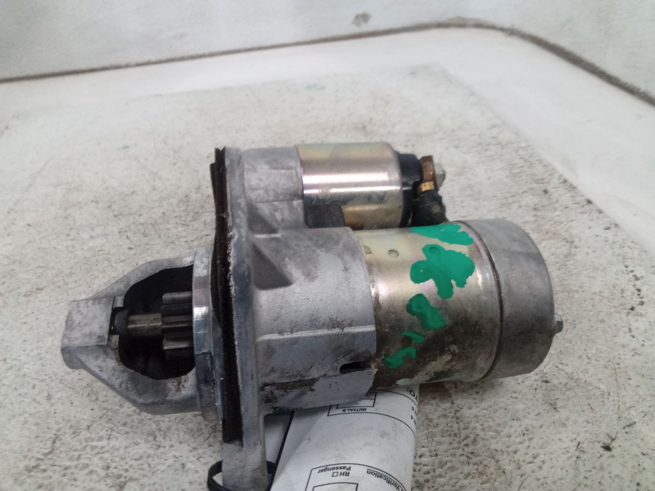 Part image 3