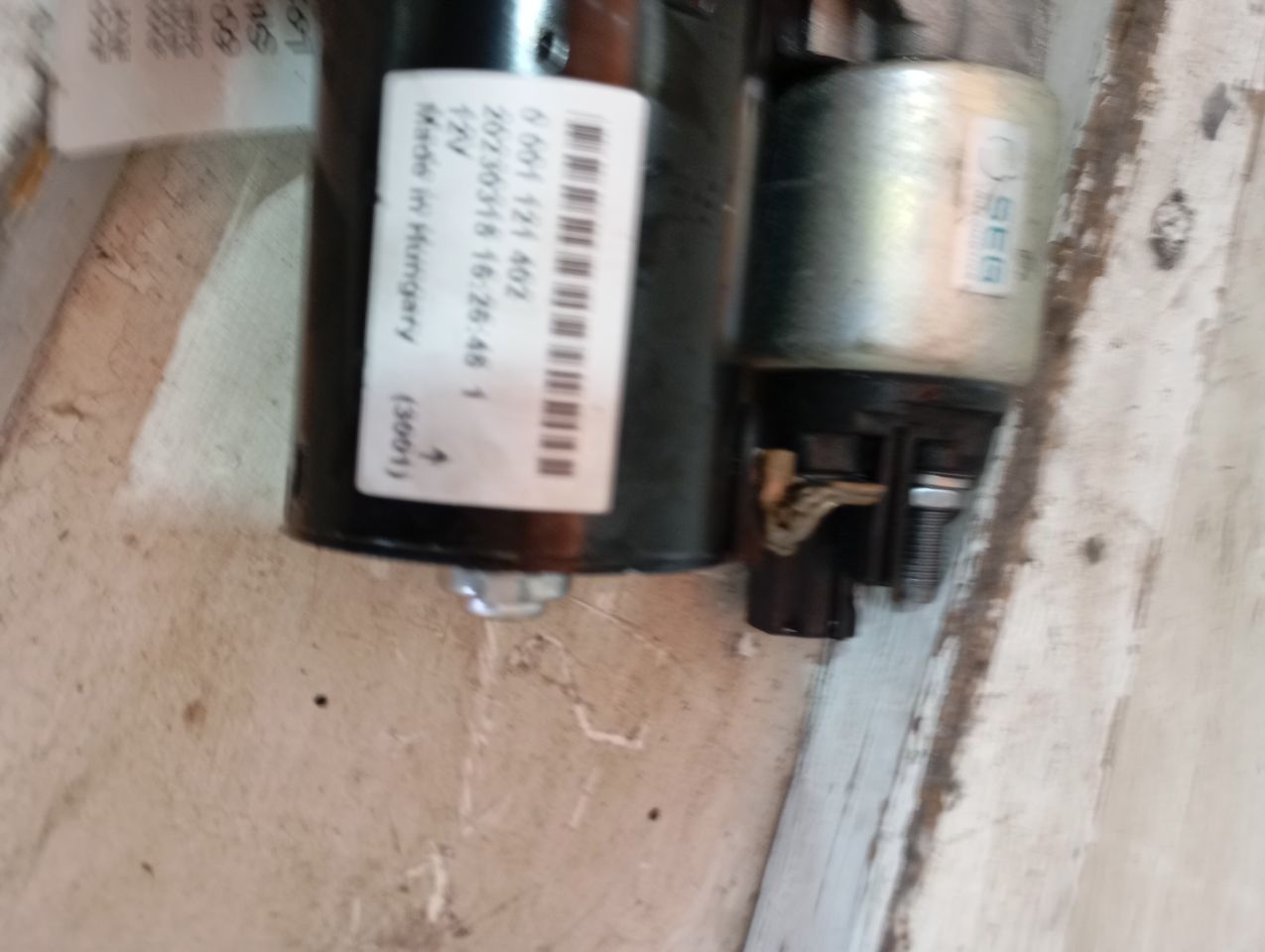 Part image 4