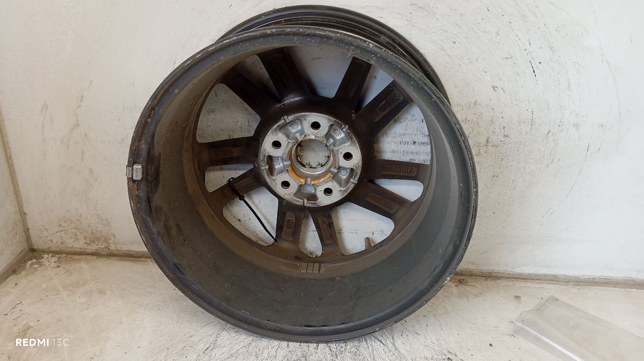 Part image 8