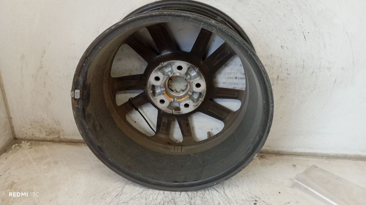 Part image 9