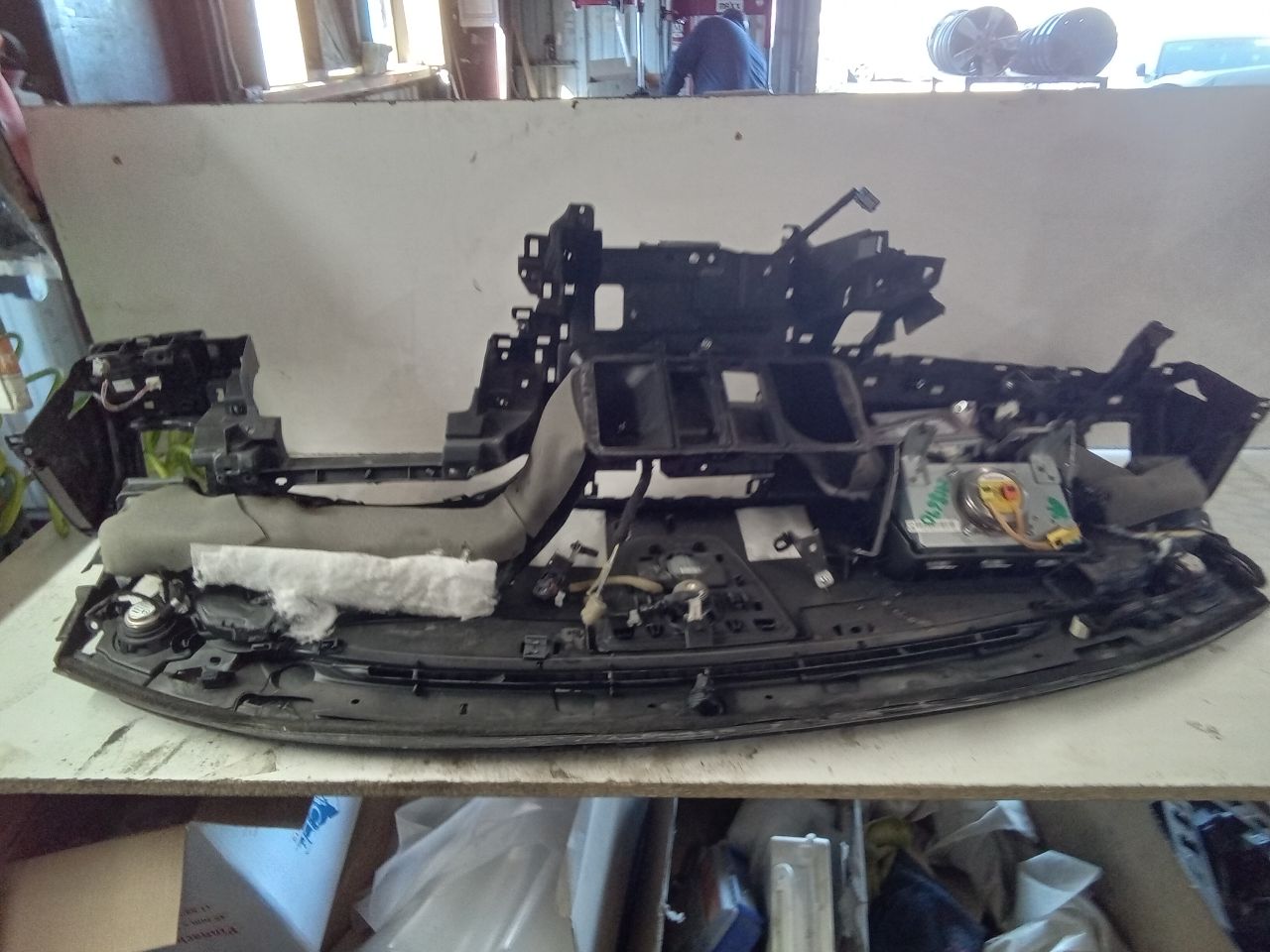 Part image 6