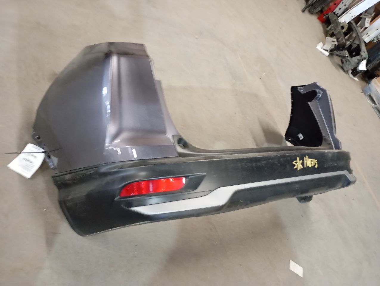 Part image 3