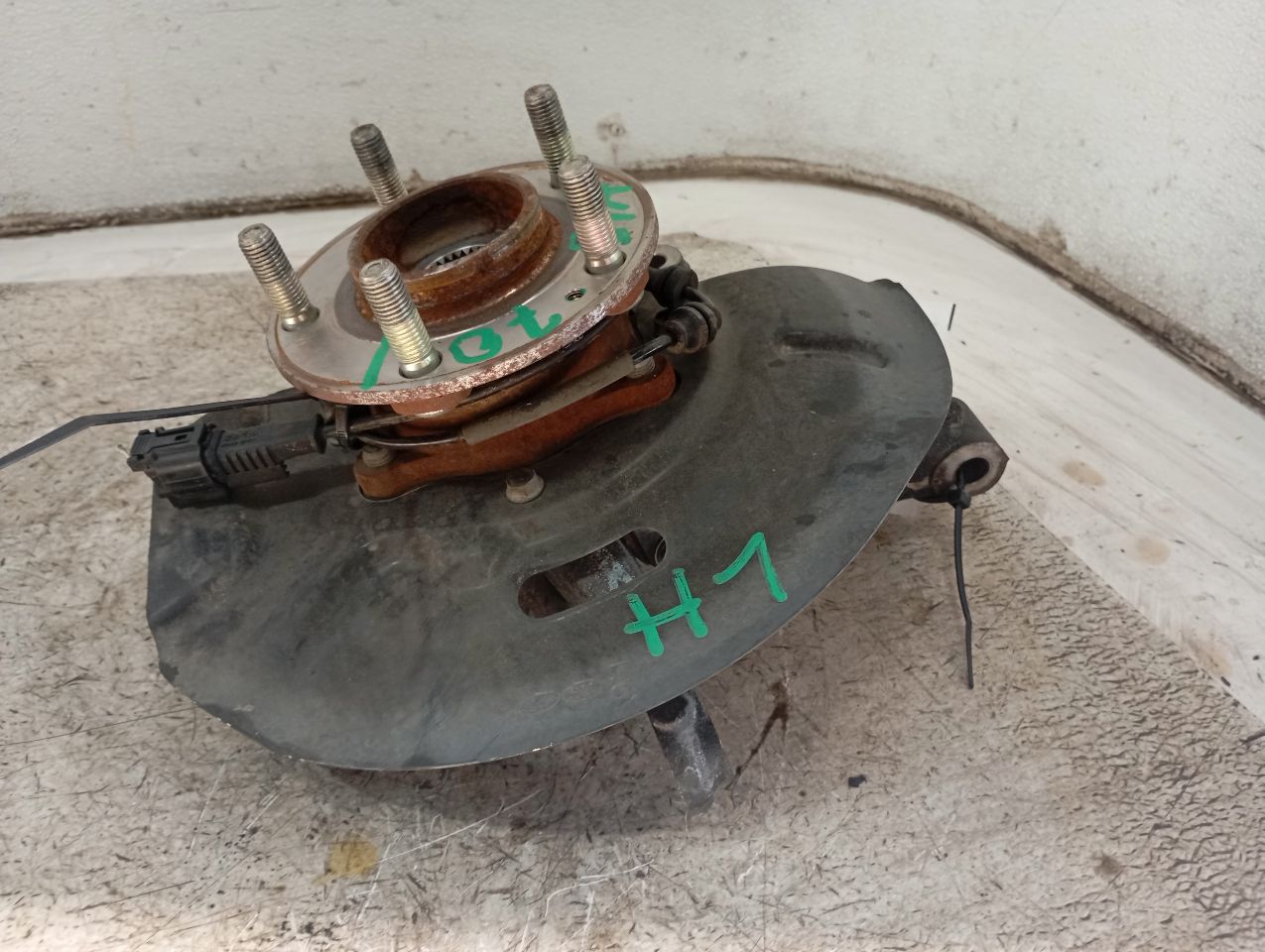 Part image 4