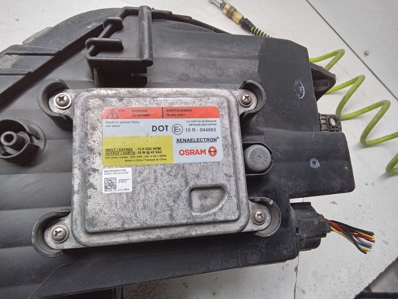 2016 Hyundai TUCSON Headlamp Assembly