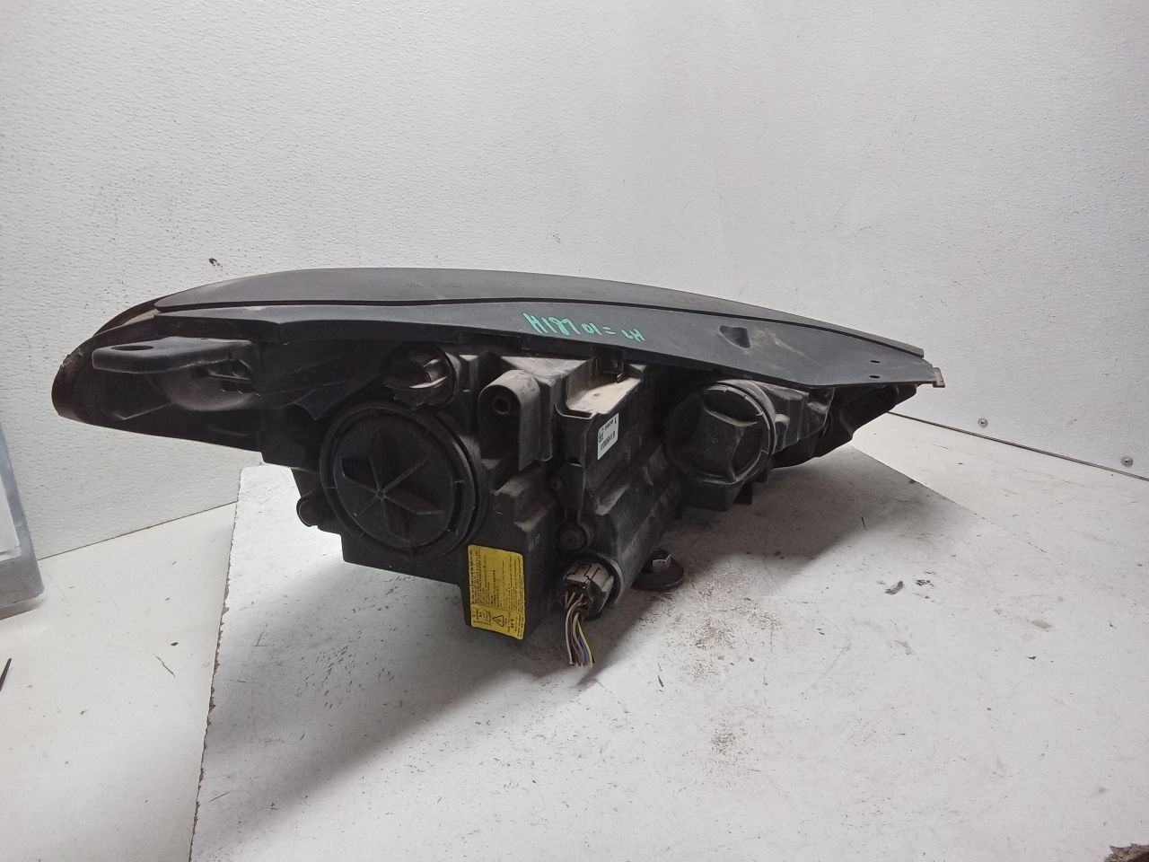 Part image 9