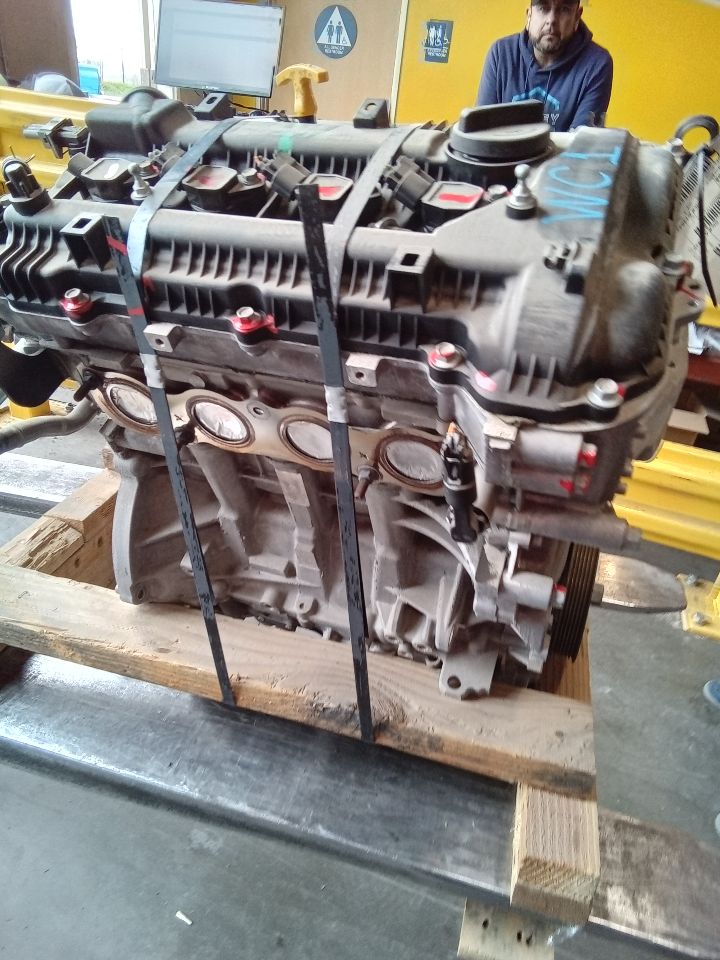 Part image 15
