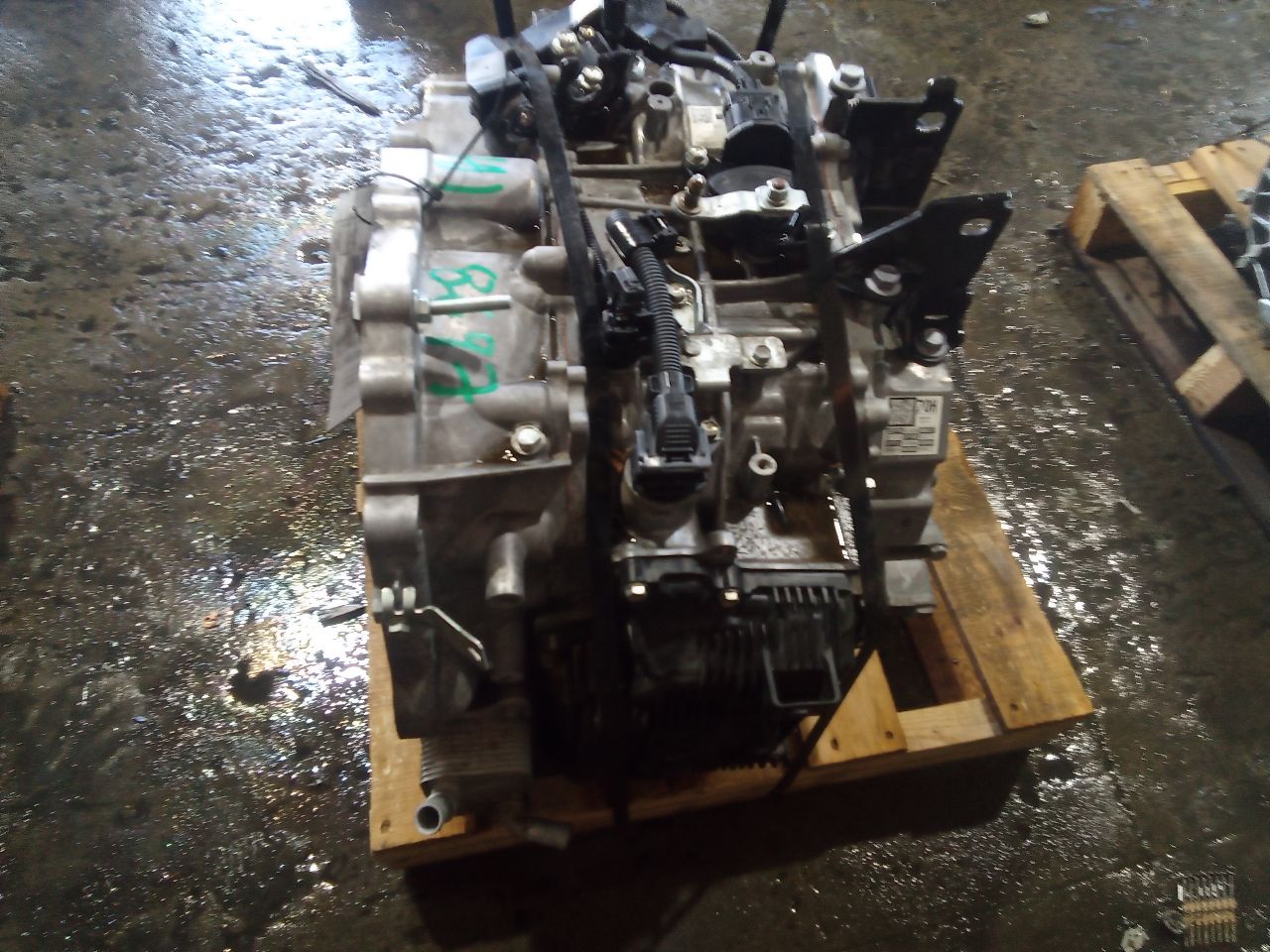 Part image 3