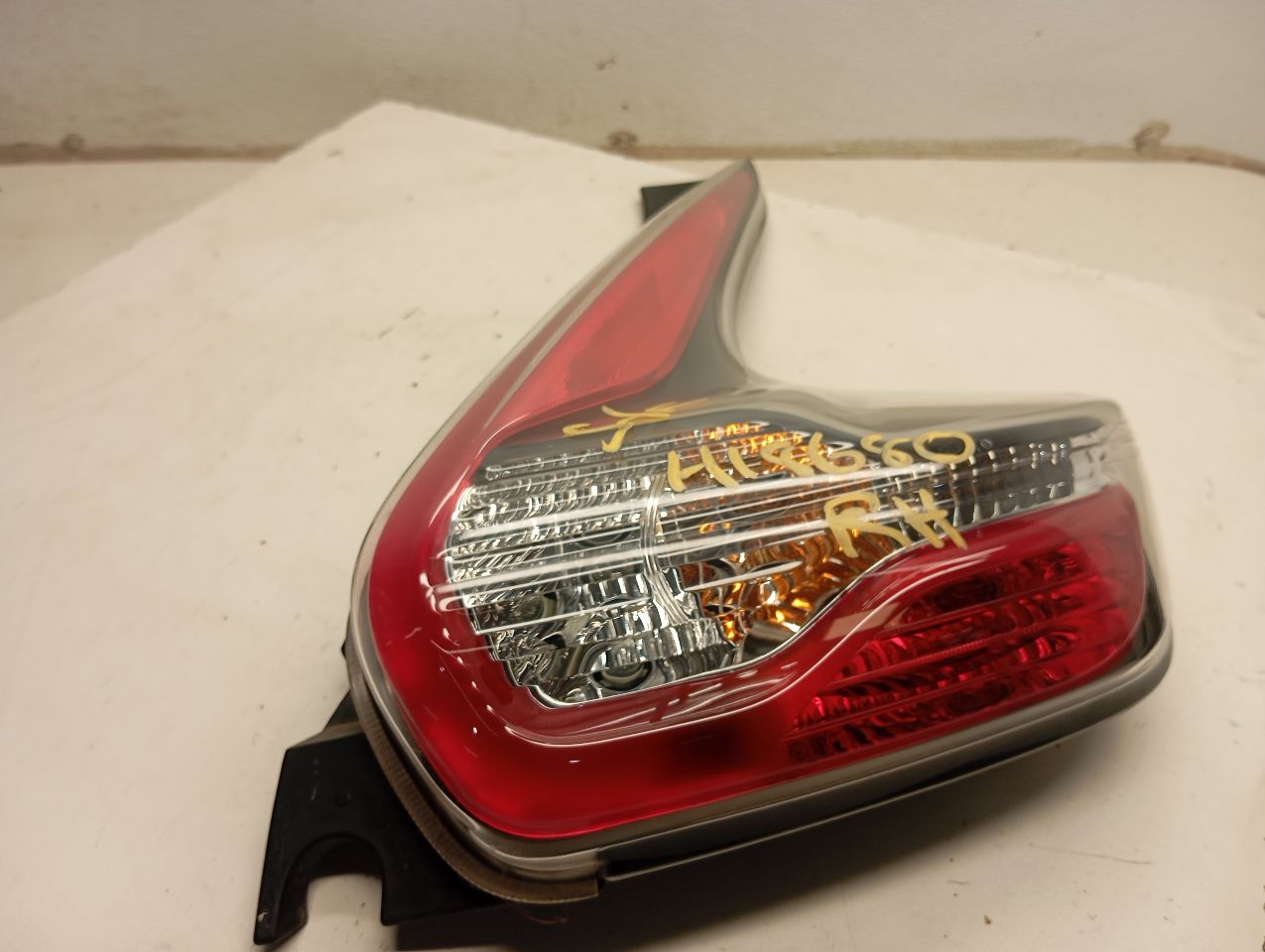 2016 Nissan JUKE Tail Lamp