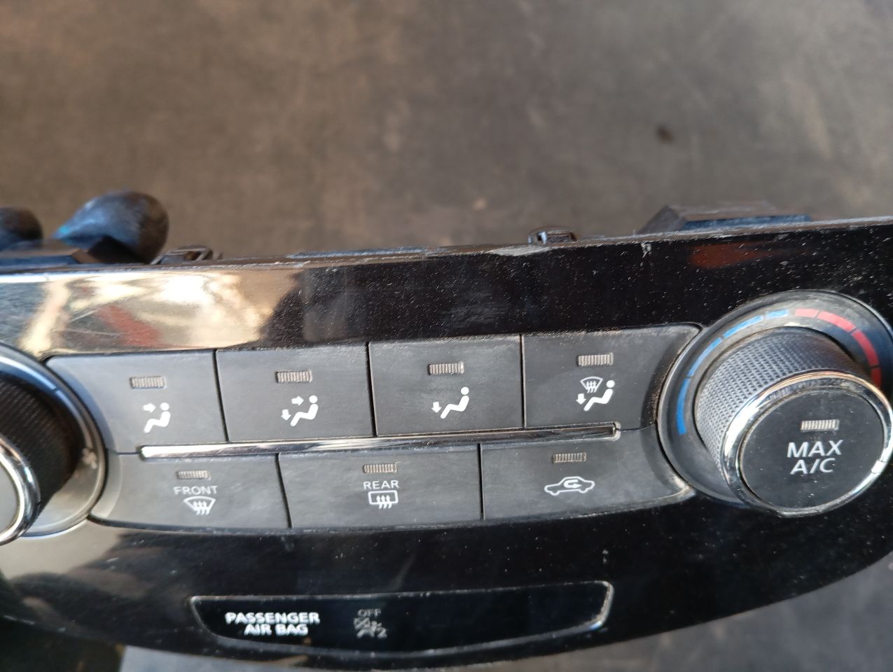 Part image 8