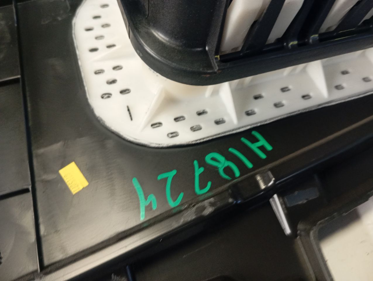 Part image 11