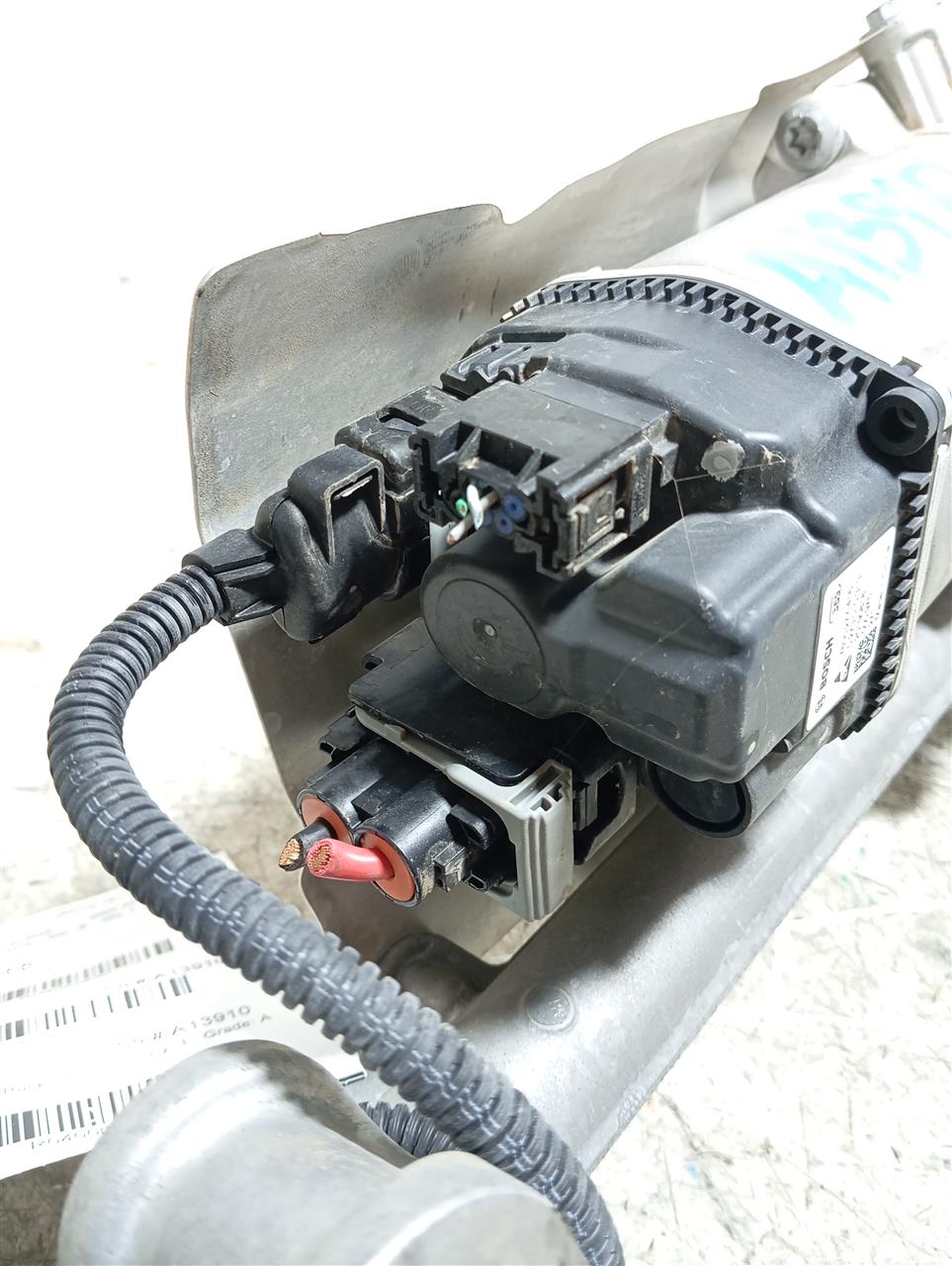 Part image 4