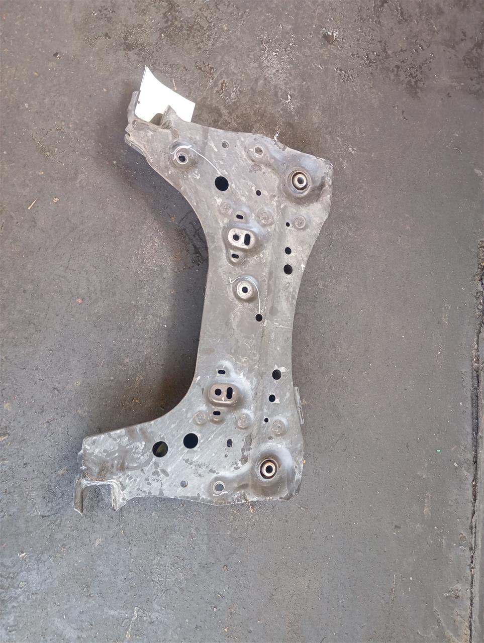 Part image 3
