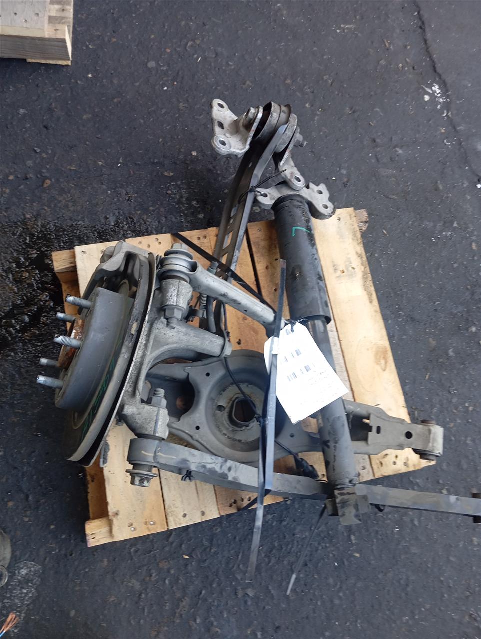 Part image 3