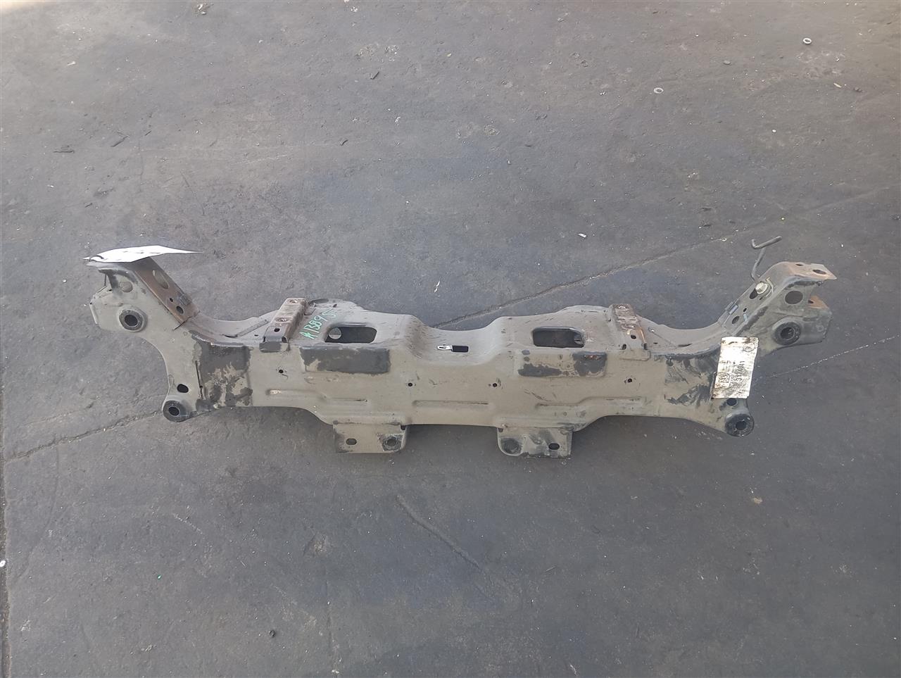 Part image 3