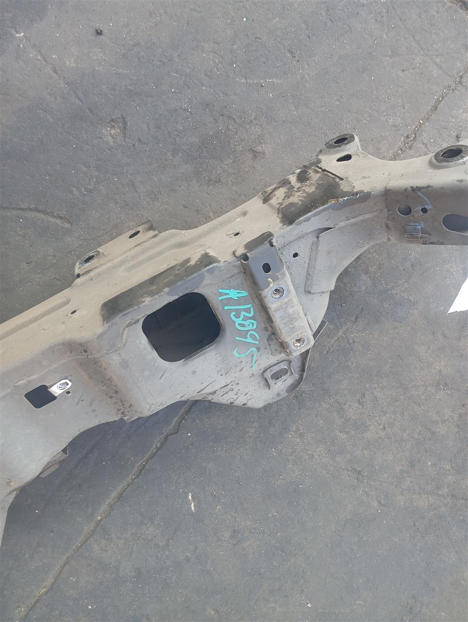 Part image 4