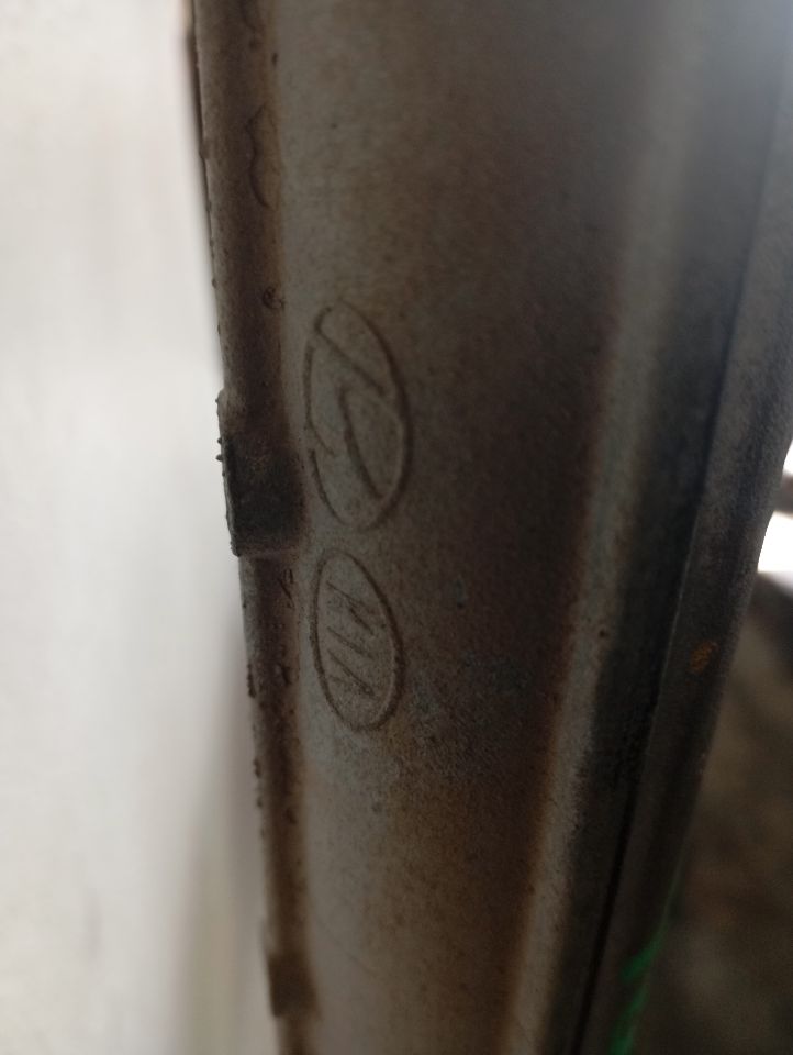Part image 11