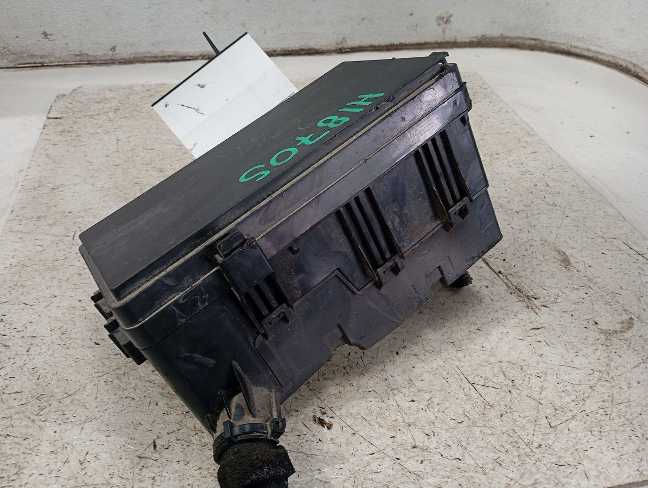 Part image 3