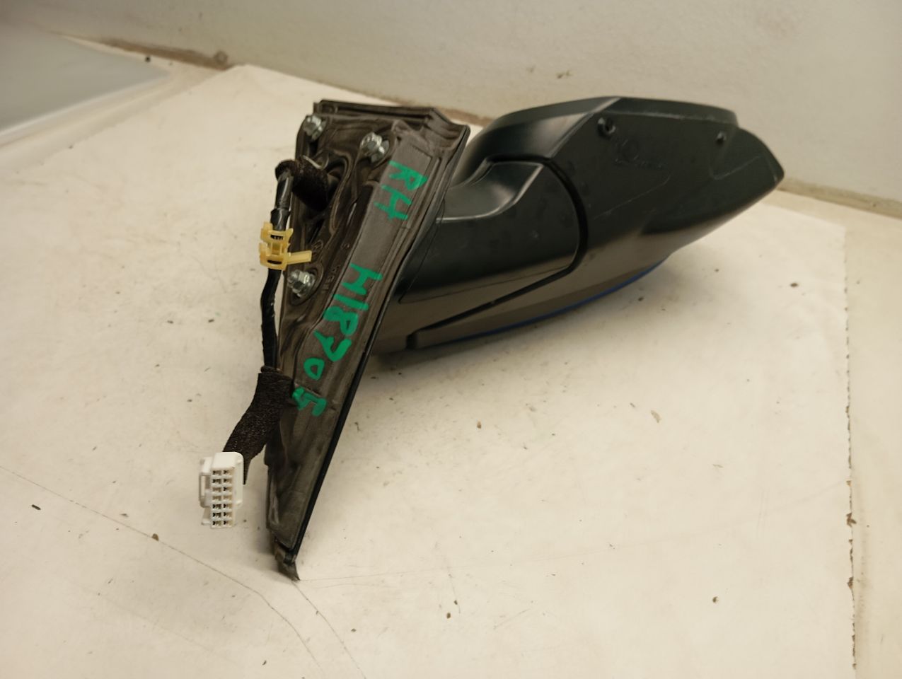 Part image 7