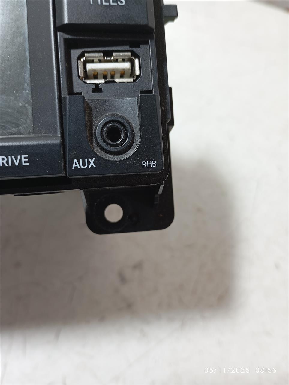Part image 4