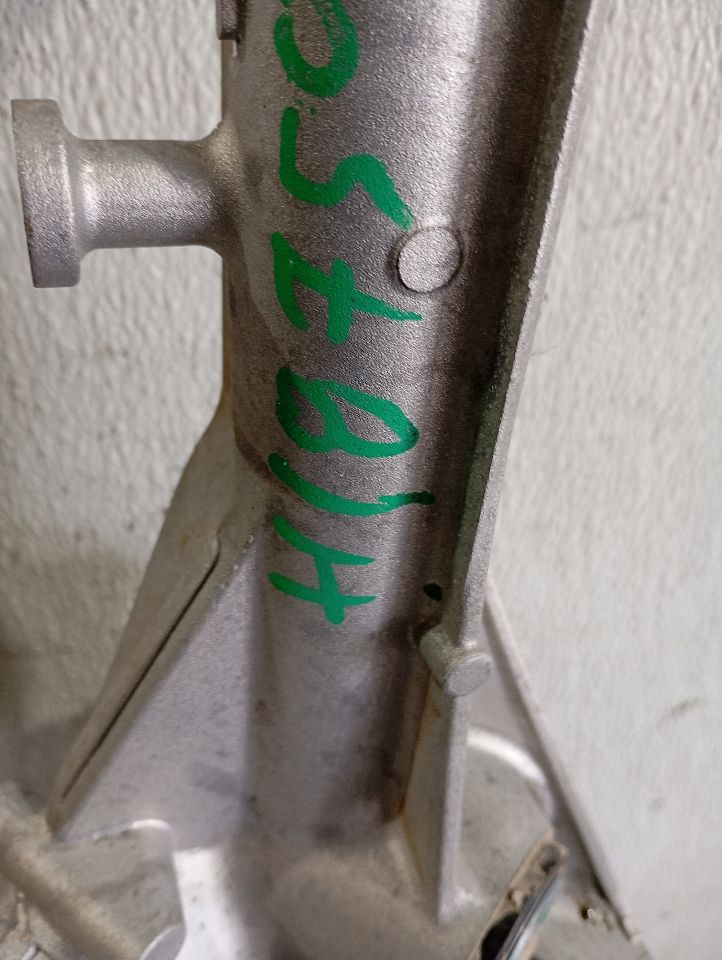 Part image 9