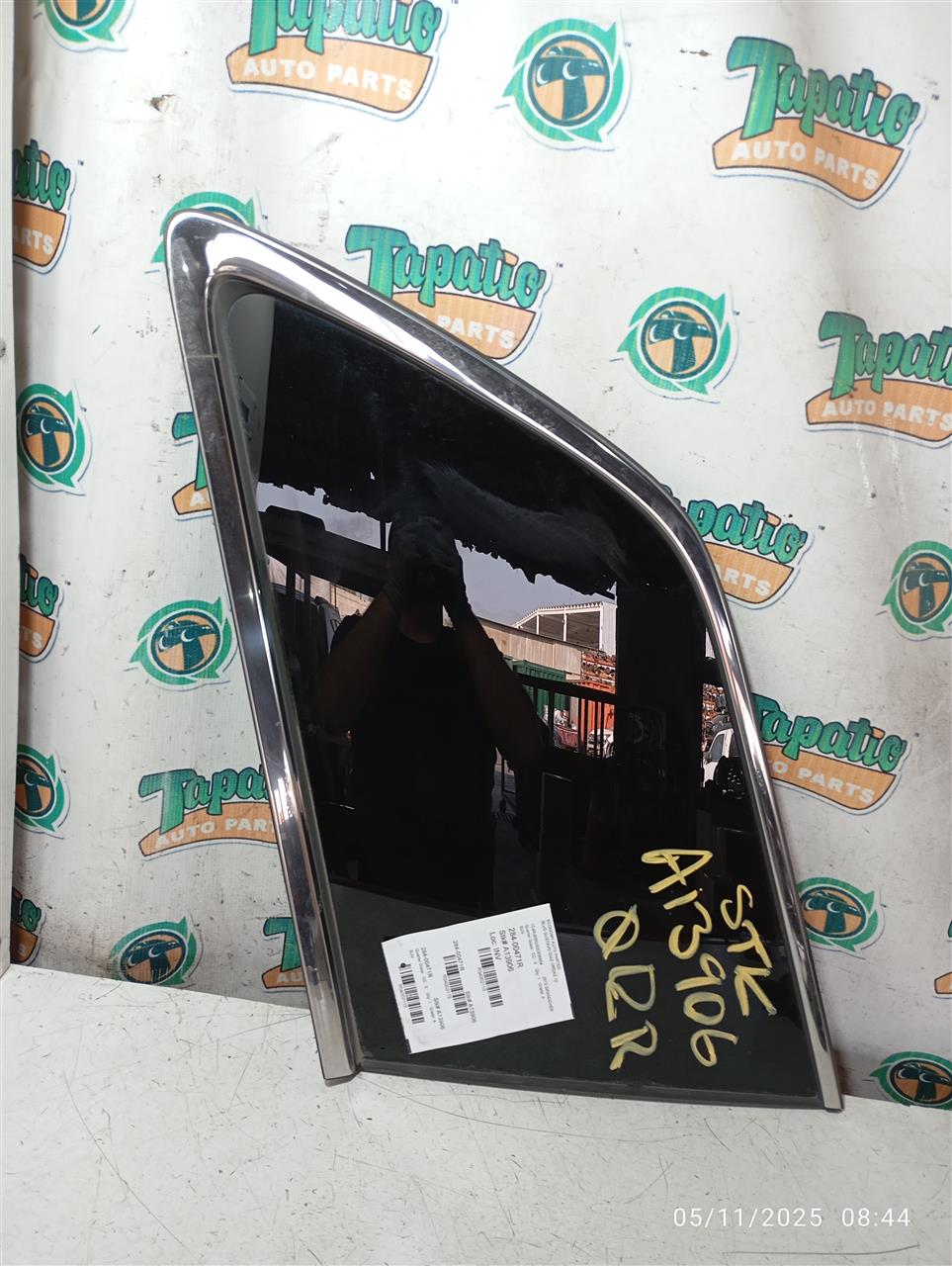 2013 Jeep GRAND CHEROKEE Quarter Glass