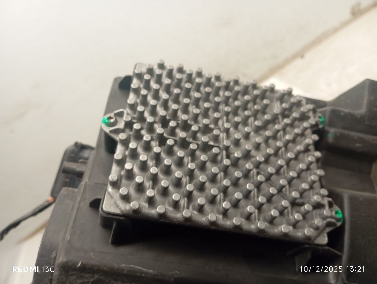 Part image 6