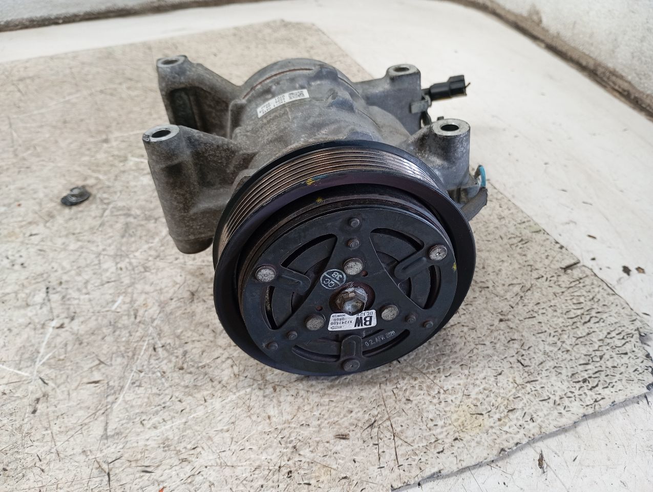 Part image 7