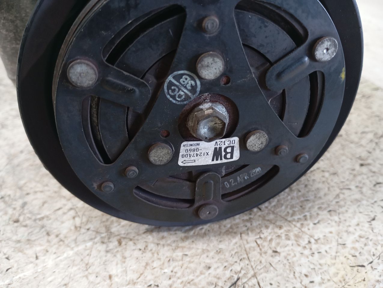 Part image 8