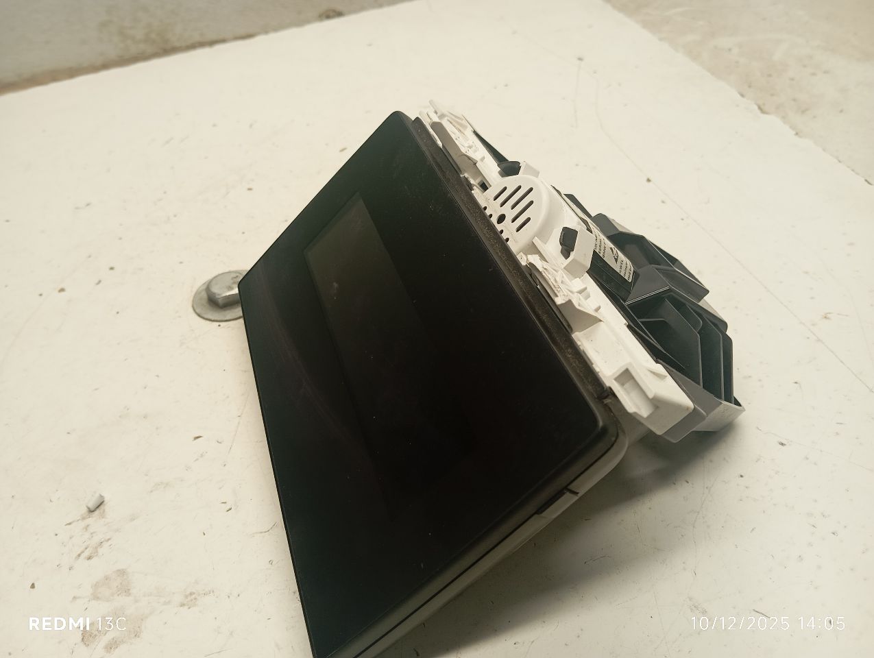 Part image 1