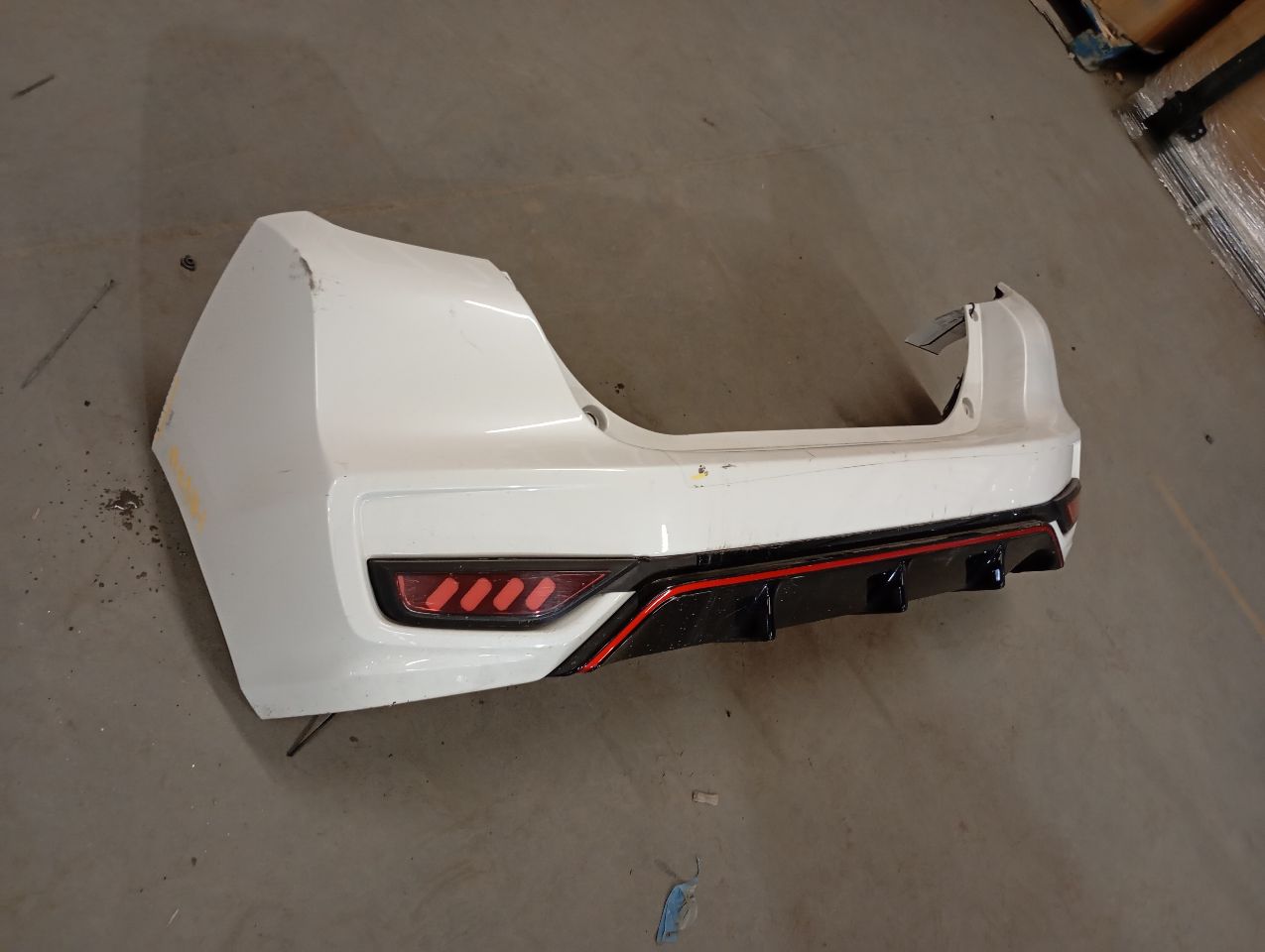 Part image 3
