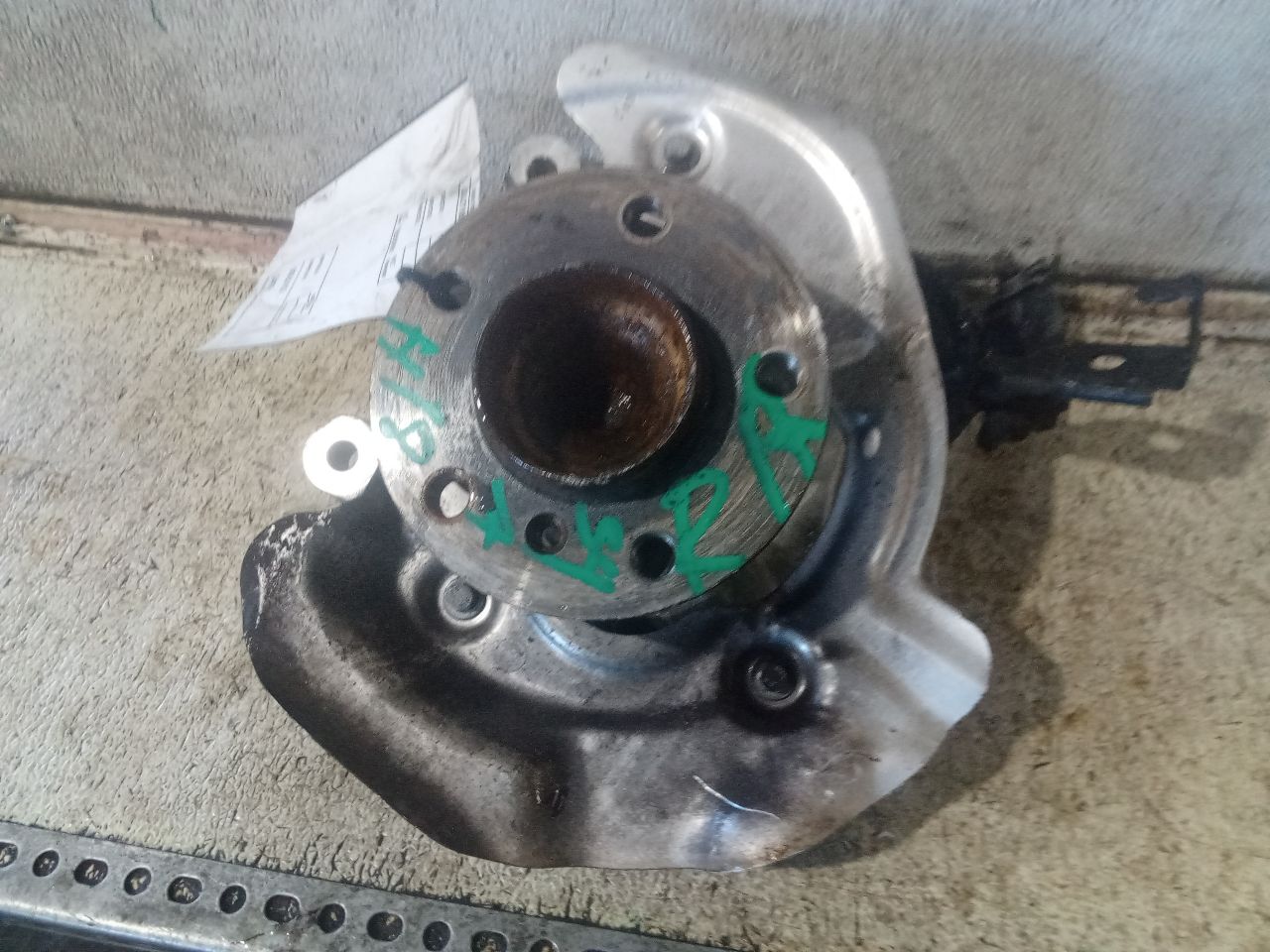 Part image 4