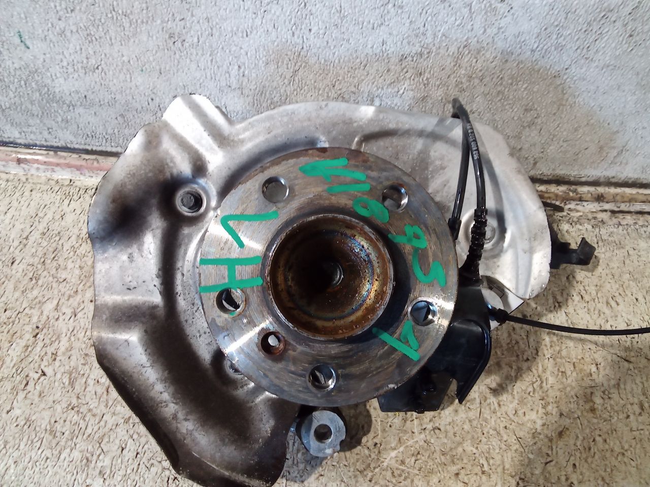 Part image 3