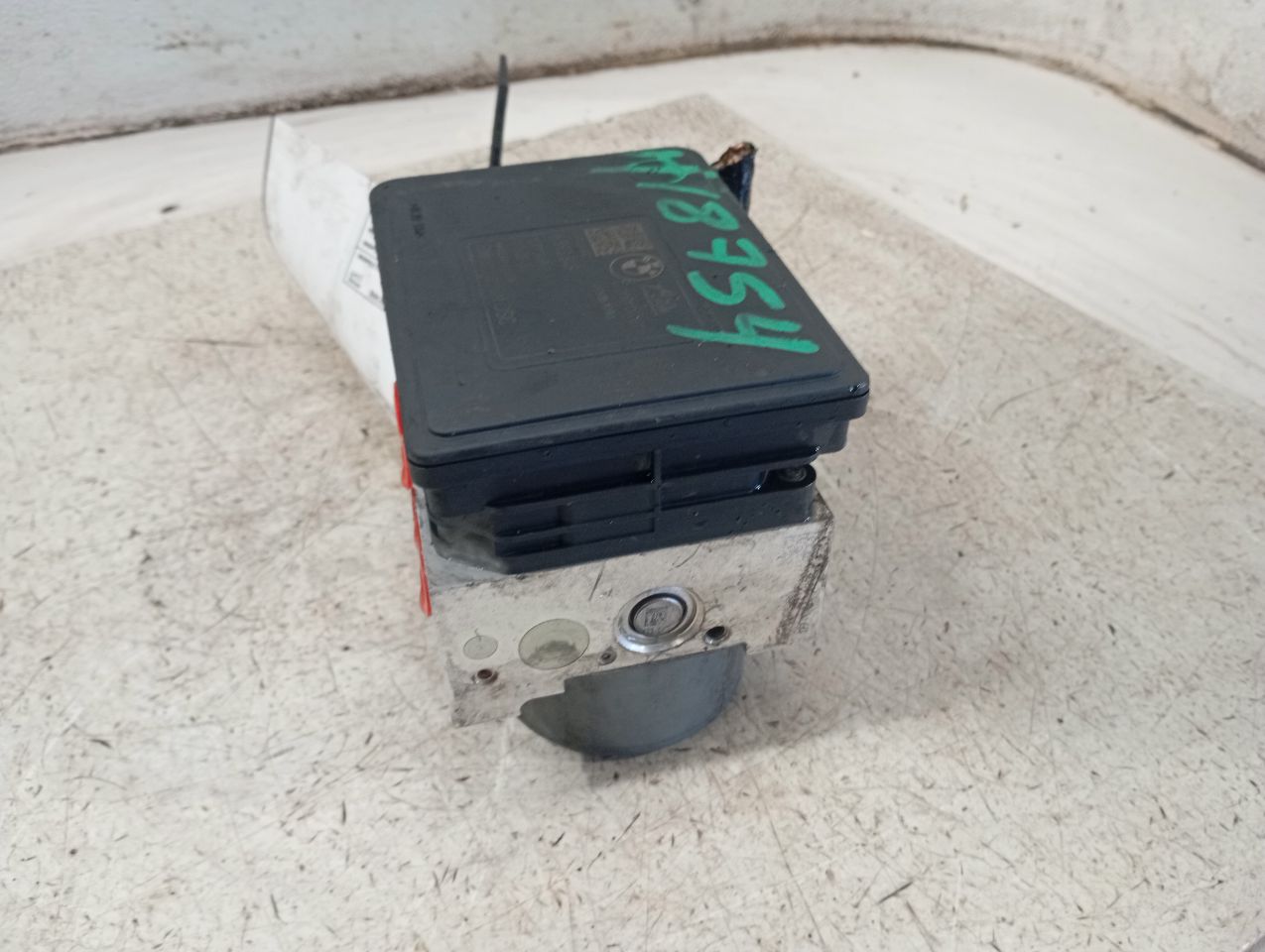 Part image 4