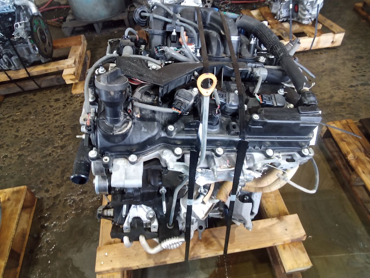 Part image 4
