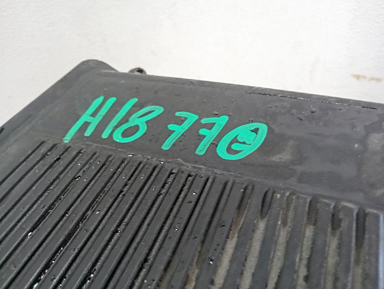 Part image 8