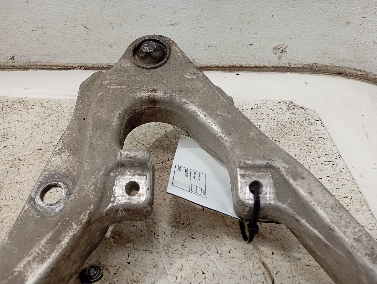 Part image 8