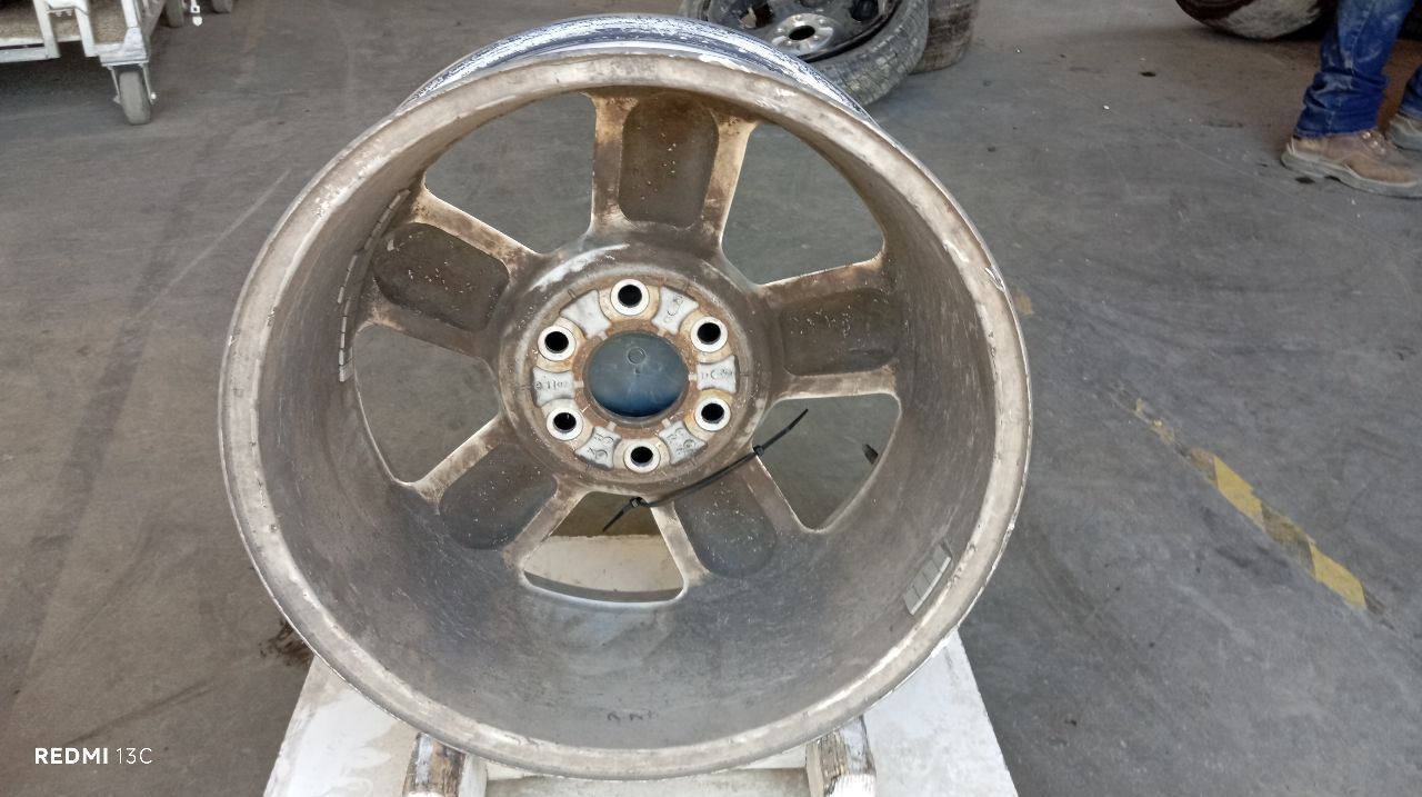 Part image 15