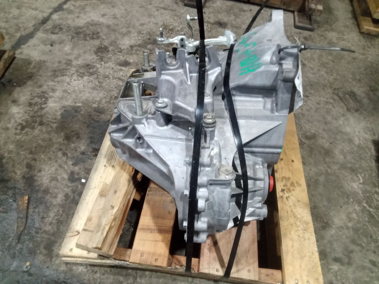 Part image 3