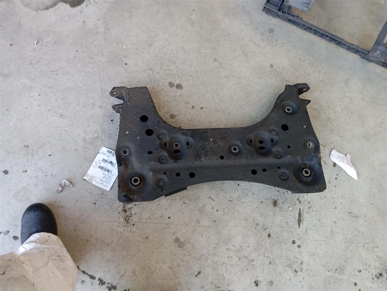 Part image 3