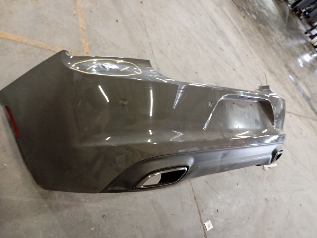 Part image 3