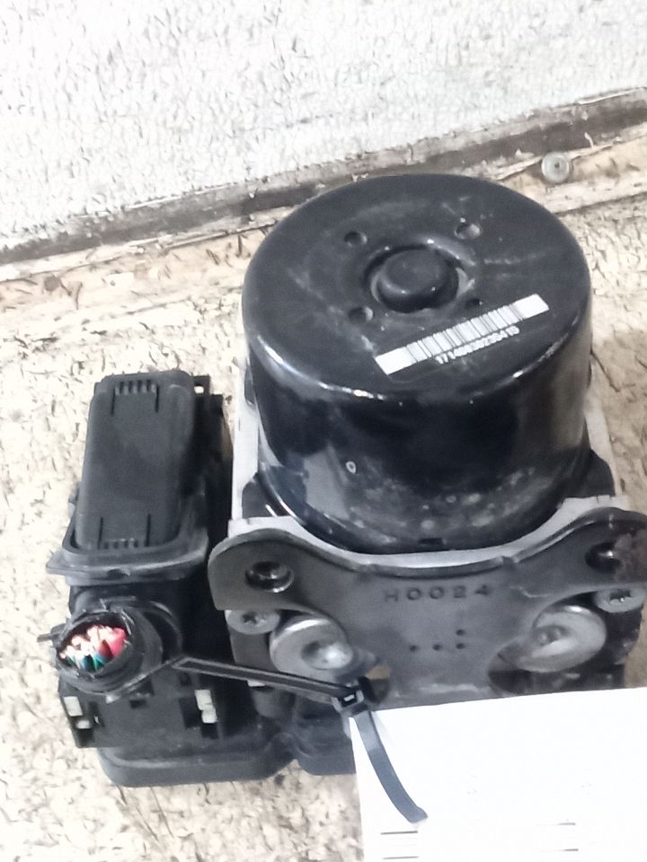 Part image 7