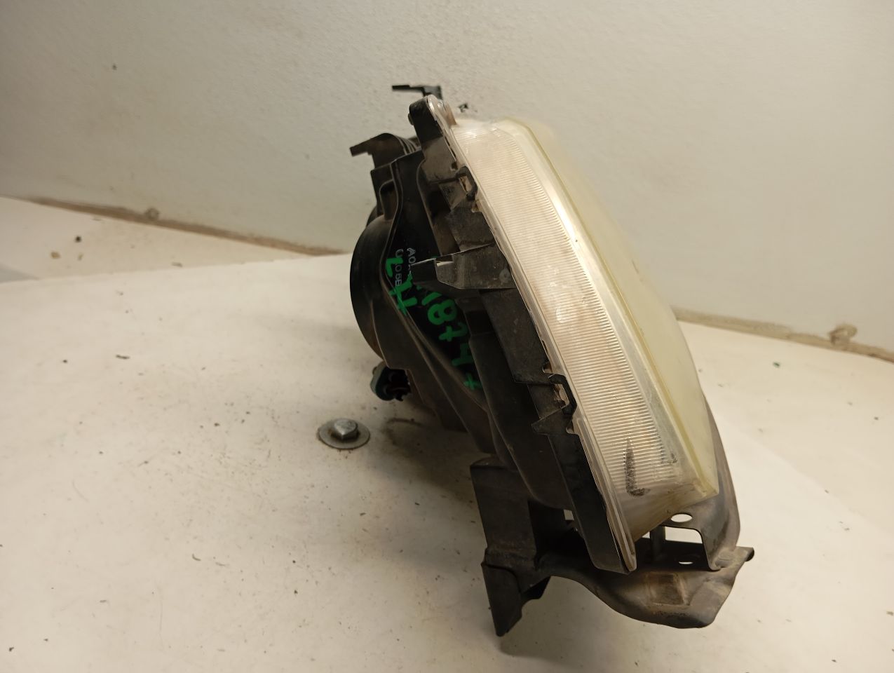 Part image 3