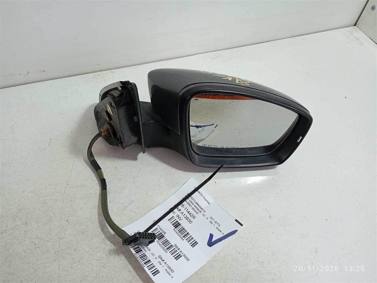 Used 2011 Volkswagen JETTA R. - Stock #A13930