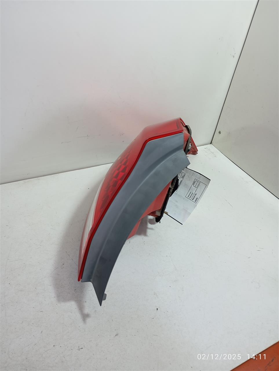 Part image 3