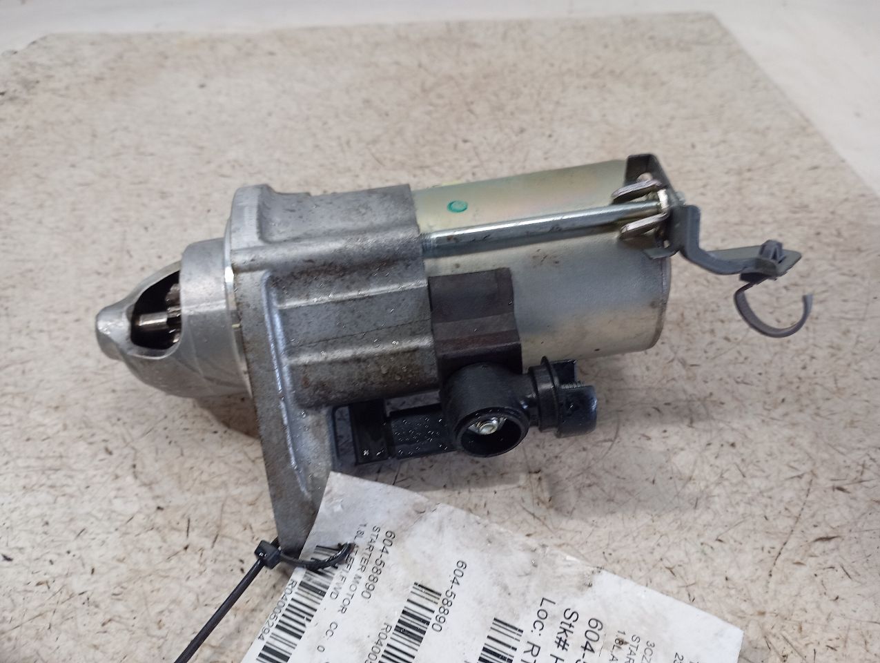 Part image 3