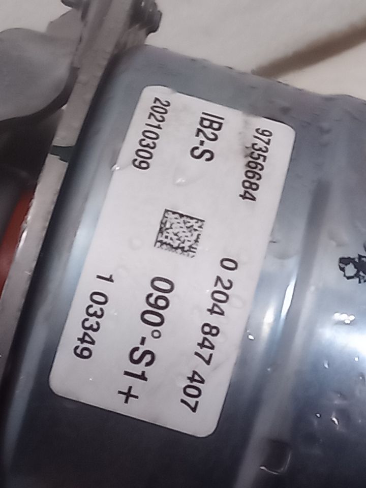 Part image 6